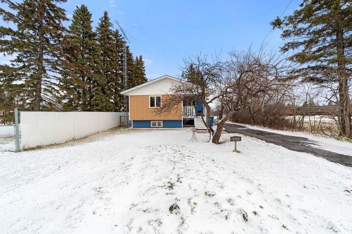 Property Photo:  4809 45 Street  AB T0C 2L2 