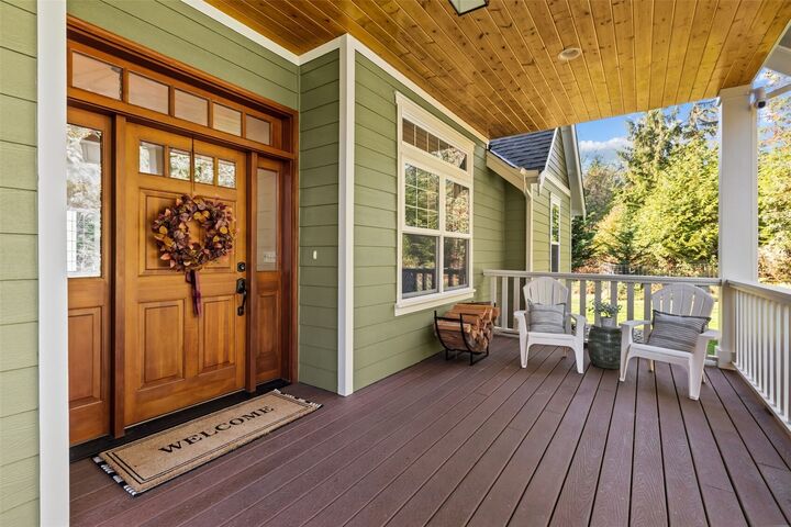 Property Photo: 6390 SE Tharp Place WA 98367