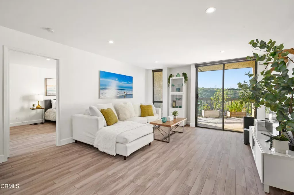 Property Photo:  4239 Via Arbolada 104  CA 90042 