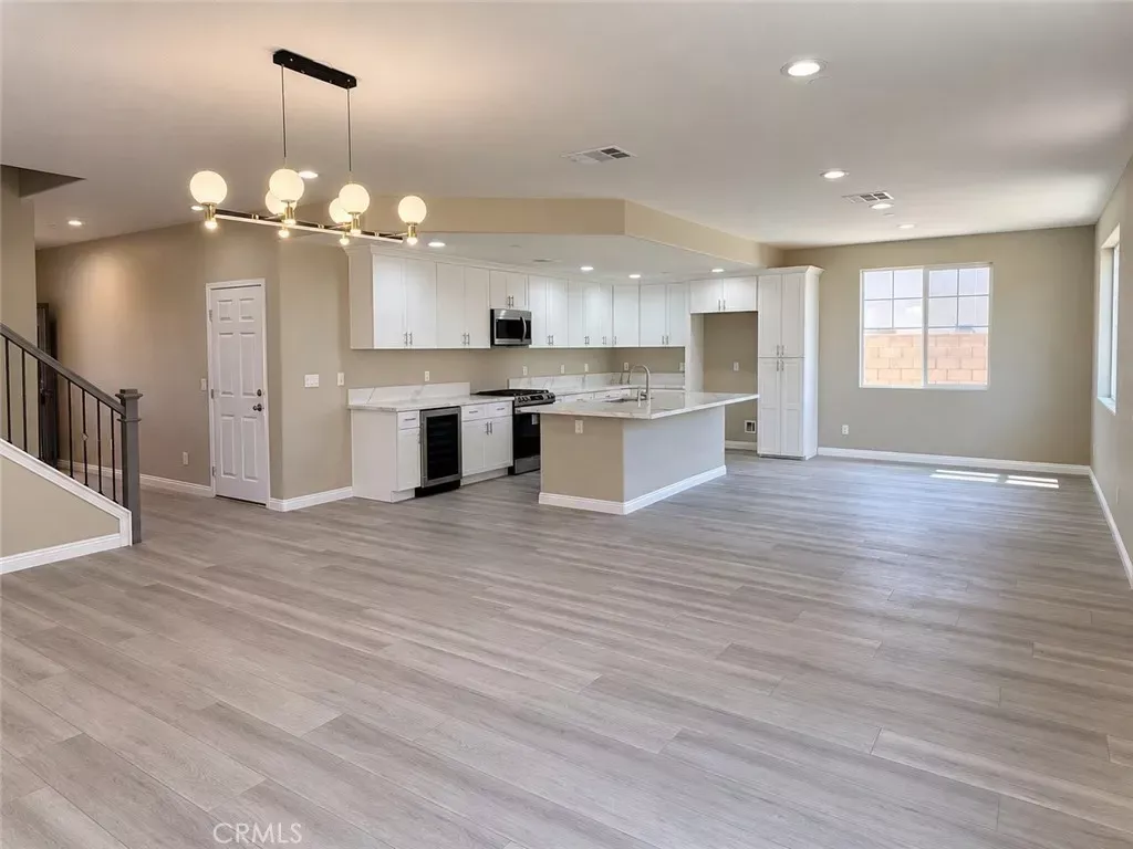 Property Photo: 18281 Montgomery 1 CA 92336