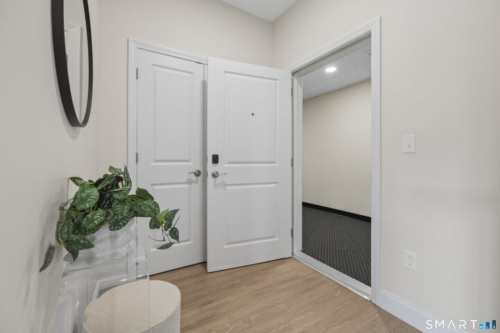 Property Photo: 55 Steele Boulevard 108 CT 06037