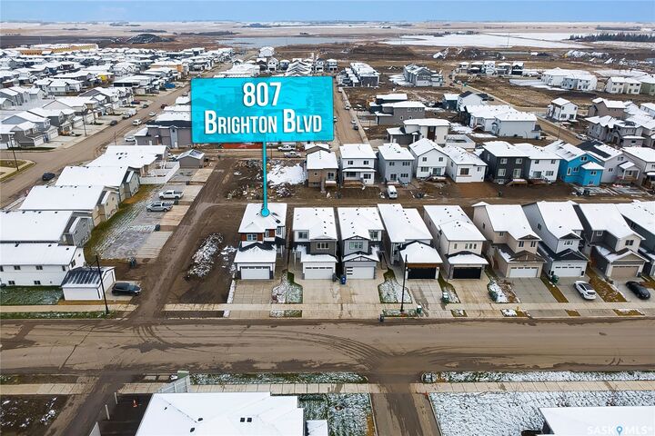 Property Photo:  807 Brighton Boulevard  SK S7V 1X8 