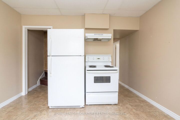 Property Photo: 154 Hunter Street E Main ON L8N 1M7