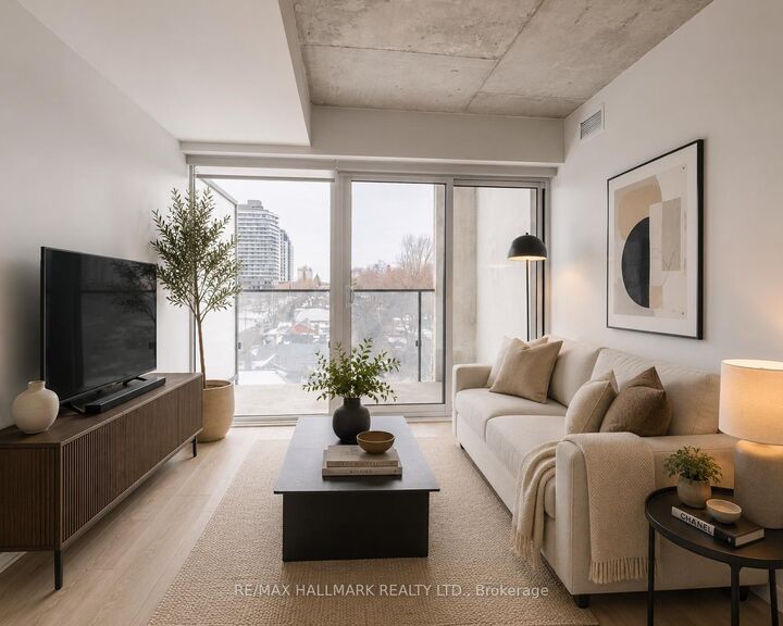 Property Photo: 5 Soudan Avenue 707 ON M4S 0B1