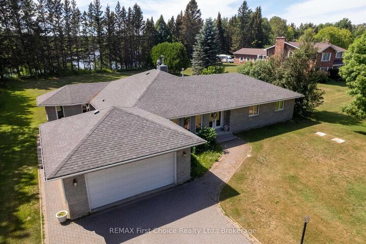 Property Photo: 1155 Victor Street S ON P7K 1N6