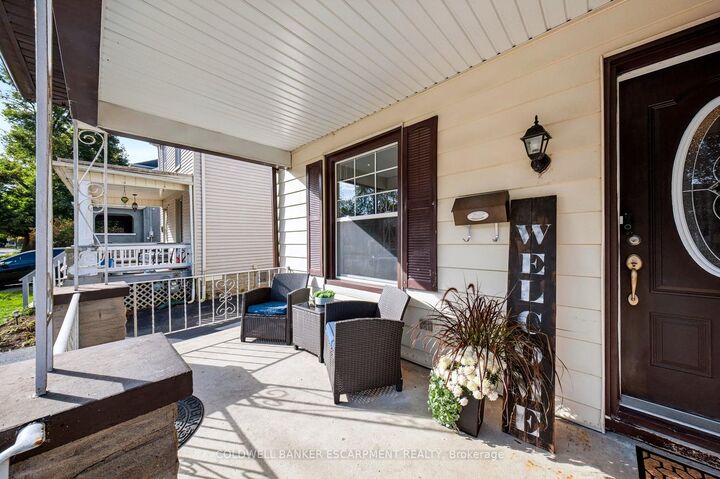 Property Photo:  18 Lowrey Avenue N  ON N1R 5A2 