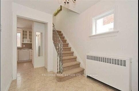Property Photo:  48 Fairholme Avenue  ON M6B 2W6 