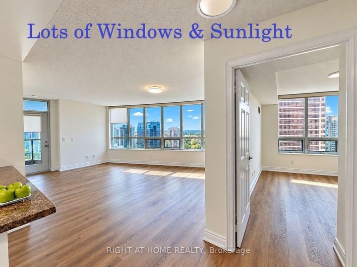 Property Photo:  25 Greenview Avenue 2220  ON M2M 0A5 
