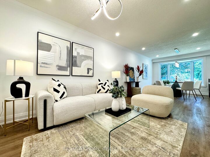 Property Photo: 246 Zelda Crescent ON L4C 2Y5