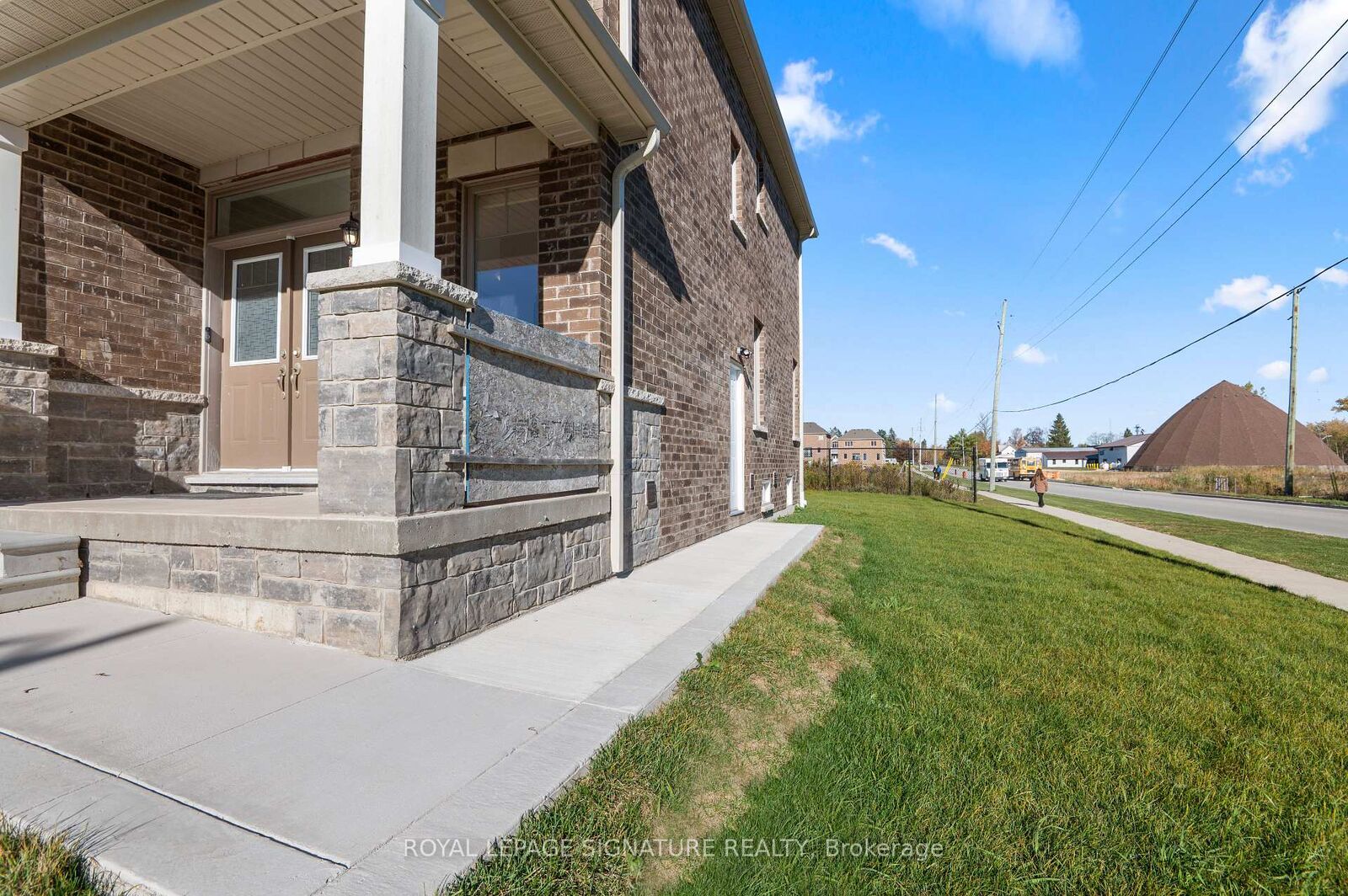 Property Photo:  1 Aitchison Avenue (Basement Suite)  ON N0C 1B0 
