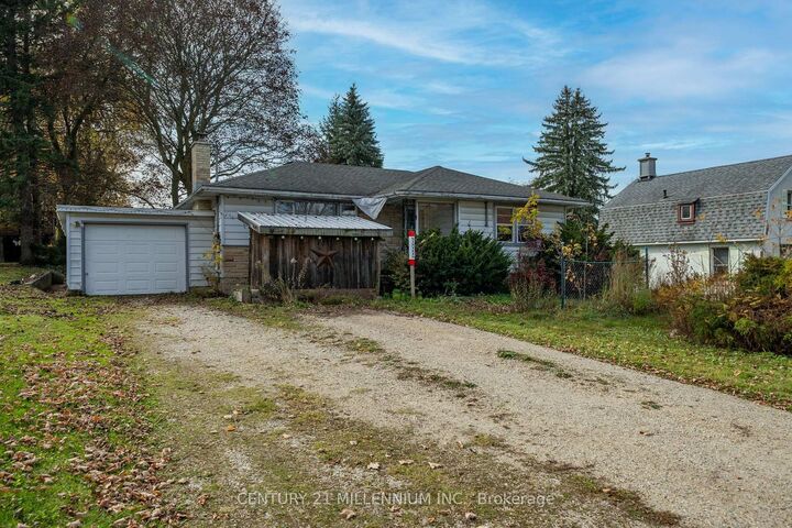 Property Photo:  16 Robertson Street  ON N0G 1Z0 
