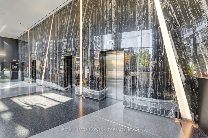 Property Photo: 125 Peter Street 2903 ON M5V 0M2
