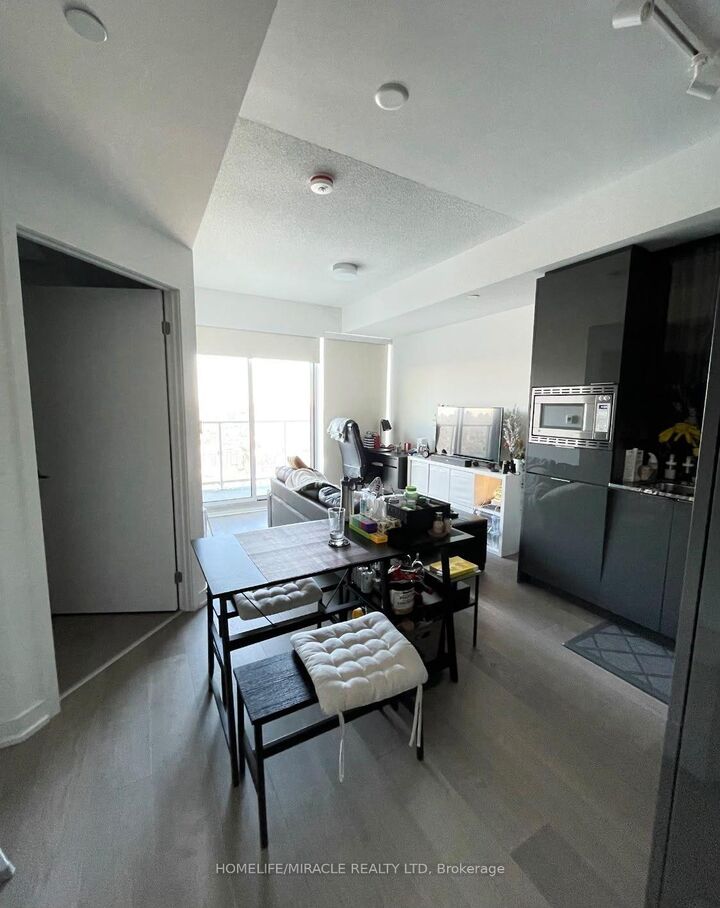 Property Photo:  50 Oneill Road  ON M3C 0R1 