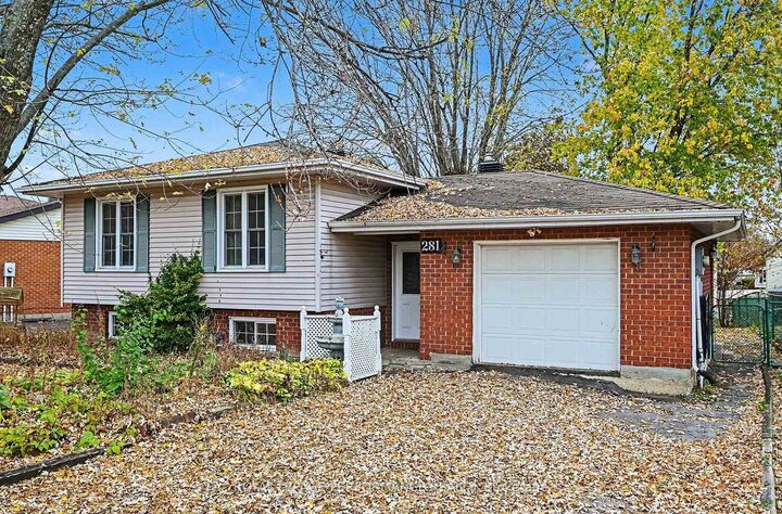 Property Photo:  281 Meadowvale Crescent  ON K6J 5K6 