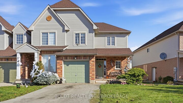 Property Photo:  7 Natalie Court  ON L2V 5C7 