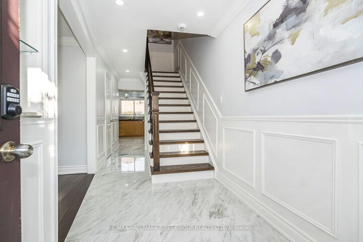 Property Photo:  141 Daniels Crescent  ON L1T 1Z6 