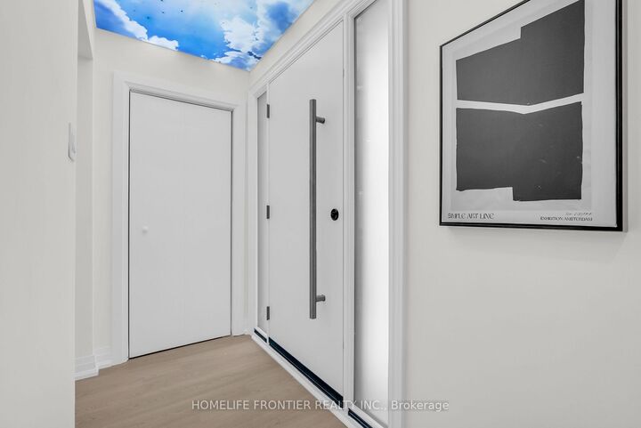 Property Photo:  61 Sundial Crescent  ON M4A 2J7 