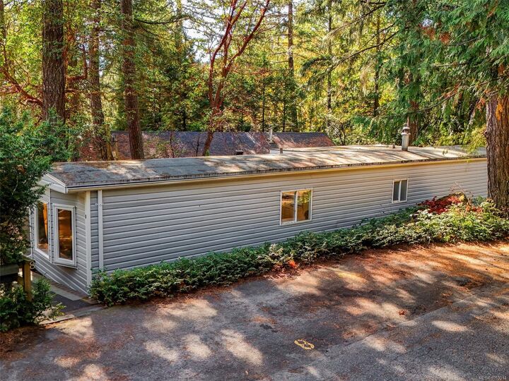 Property Photo:  2500 Florence Lake Rd #8  BC V9B 4H2 
