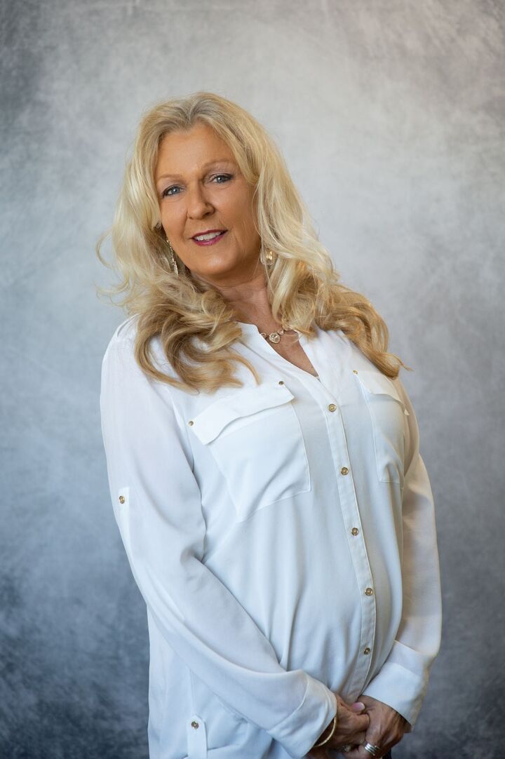 Sandra Wall,  in Perry, Free Realty