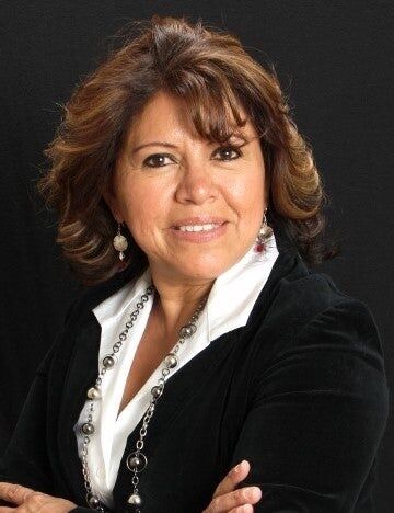 Betty Martinez, Real Estate Salesperson in Pahrump, Americana