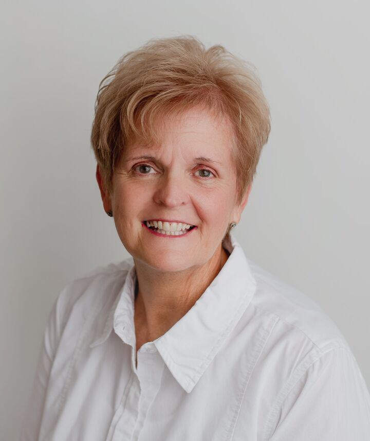 Mary Hagan, Real Estate Broker/Real Estate Salesperson in Farmington, Hulsey