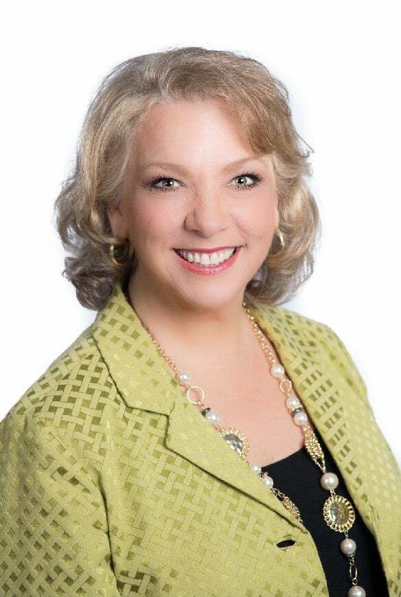 Alicia Joyner, Real Estate Salesperson in Tallahassee, Hartung