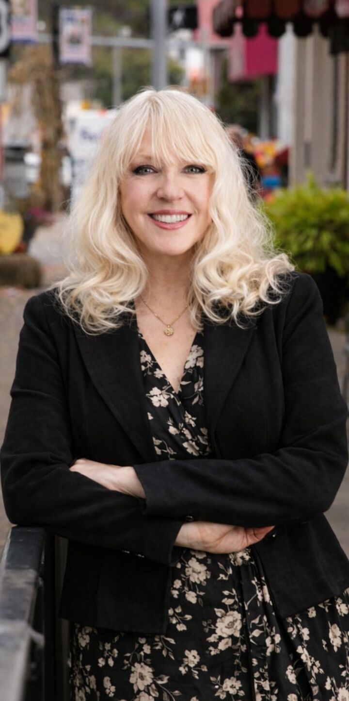 Patricia Tennant, Real Estate Salesperson in Vienna, Select Properties