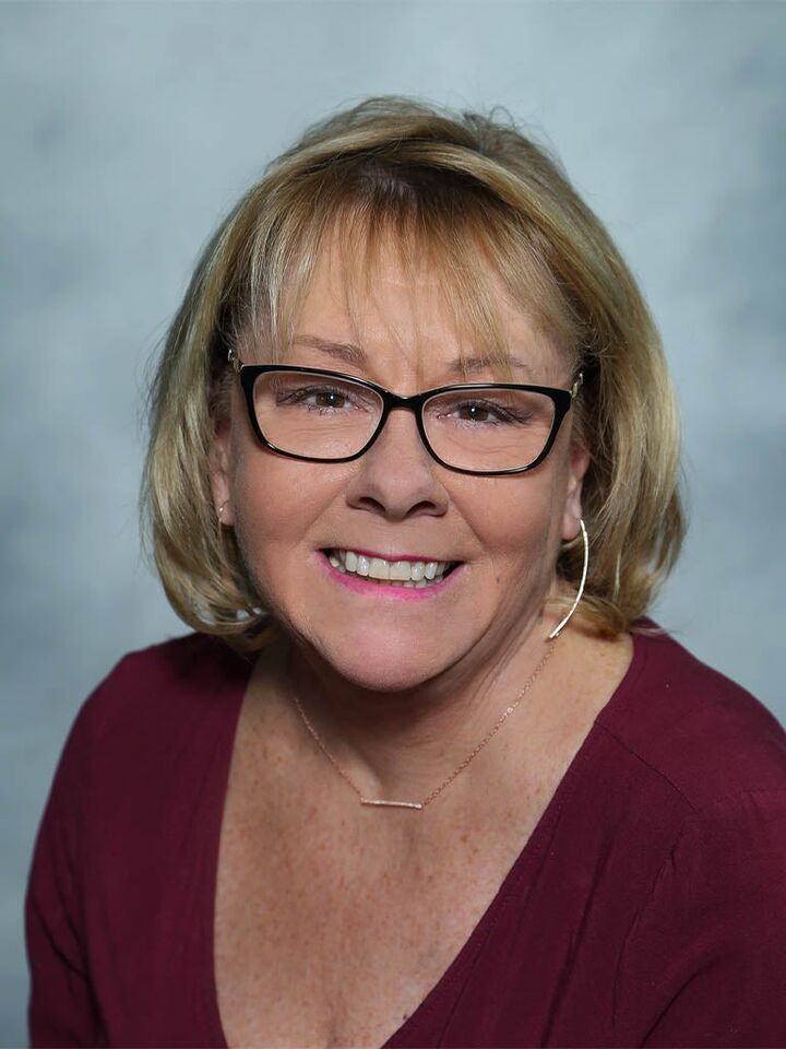 Judy Rooney Davis, Real Estate Salesperson in Granger, Affiliated