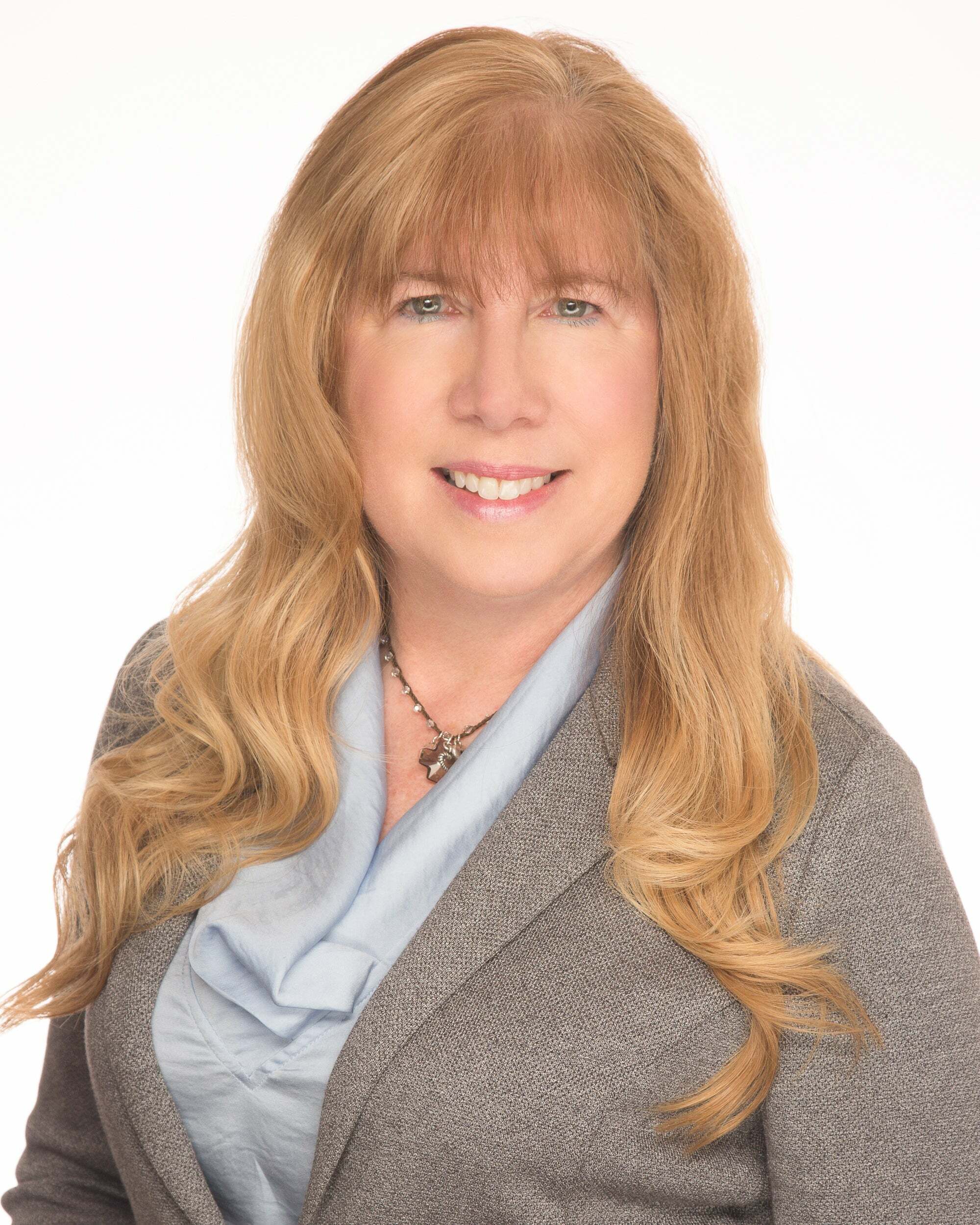 Kimberly Proszek, Real Estate Salesperson in Birmingham, Professionals