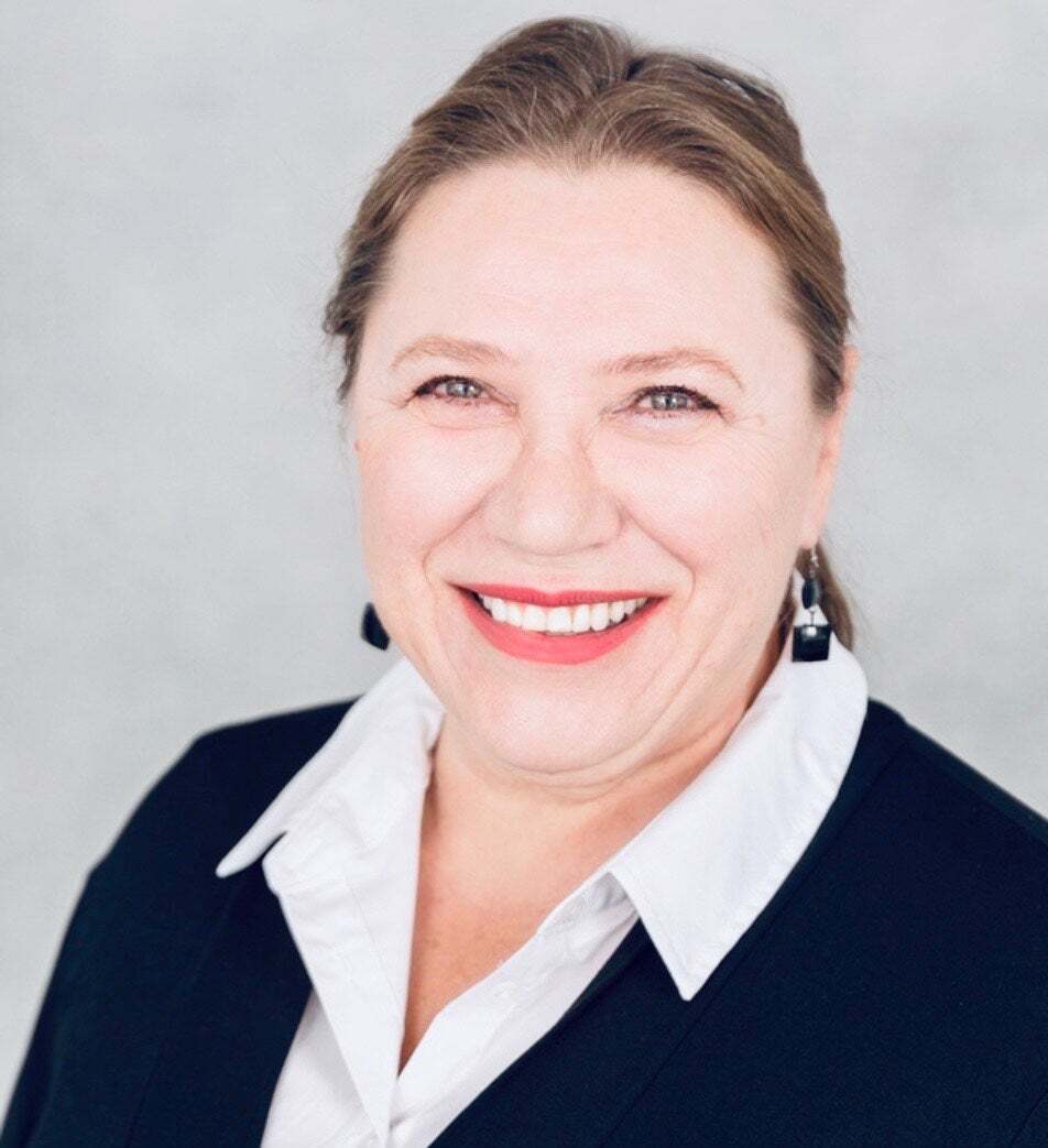 Ala Janus, Real Estate Salesperson in Nekoosa, Advantage
