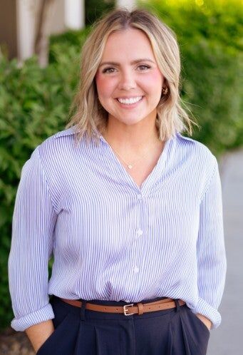 Reilly Larson, Real Estate Broker in Kennewick, Tomlinson