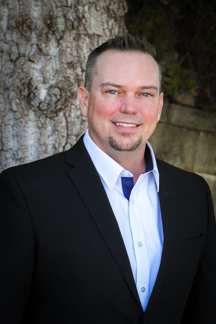 Ronald Mauck, Real Estate Broker in Greensboro, Paracle