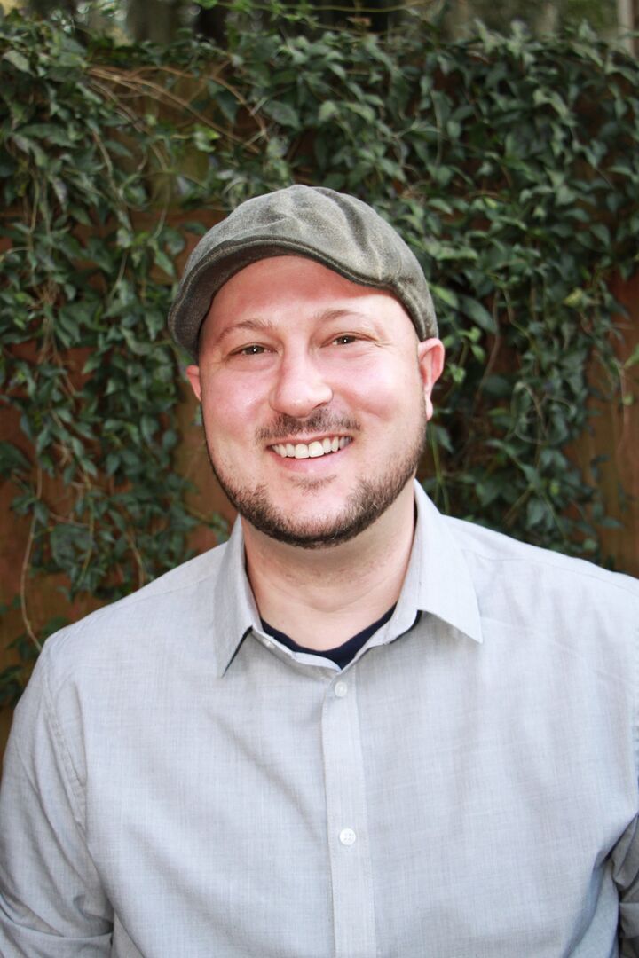 Jonathan McMahon,  in Gainesville, Thomas Group