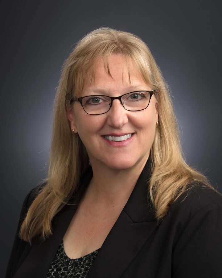 Brenda Wojcik, Real Estate Salesperson in Syracuse, Bridgeway Realty