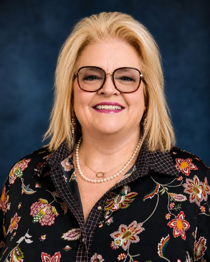 Connie Brewer, Real Estate Salesperson in Chattanooga, Pryor Realty, Inc.