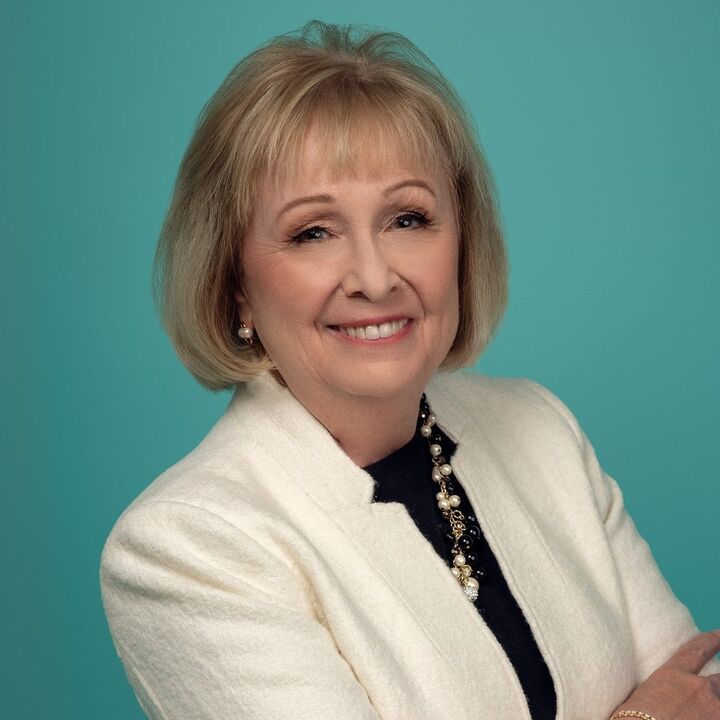 Lana Cobb, Real Estate Salesperson in Bentonville, Harris McHaney & Faucette