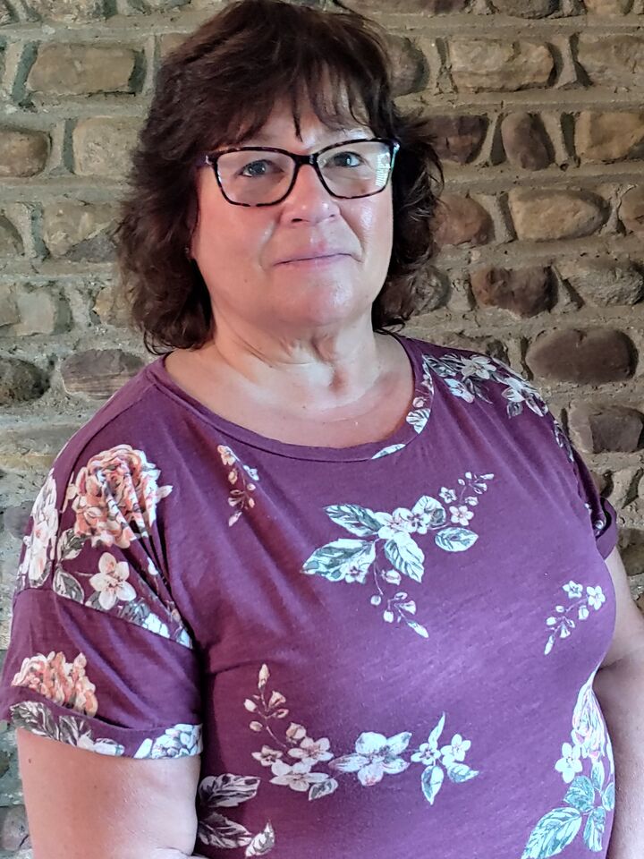 Theresa Dziekonski, Real Estate Salesperson in Seneca Falls, Steve Davoli Real Estate