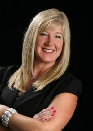 Yvette Peterson,  in Hurricane, Central