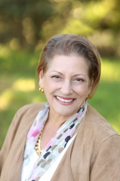 Dennise Mukhar, REALTOR® in Santa Cruz, Sereno