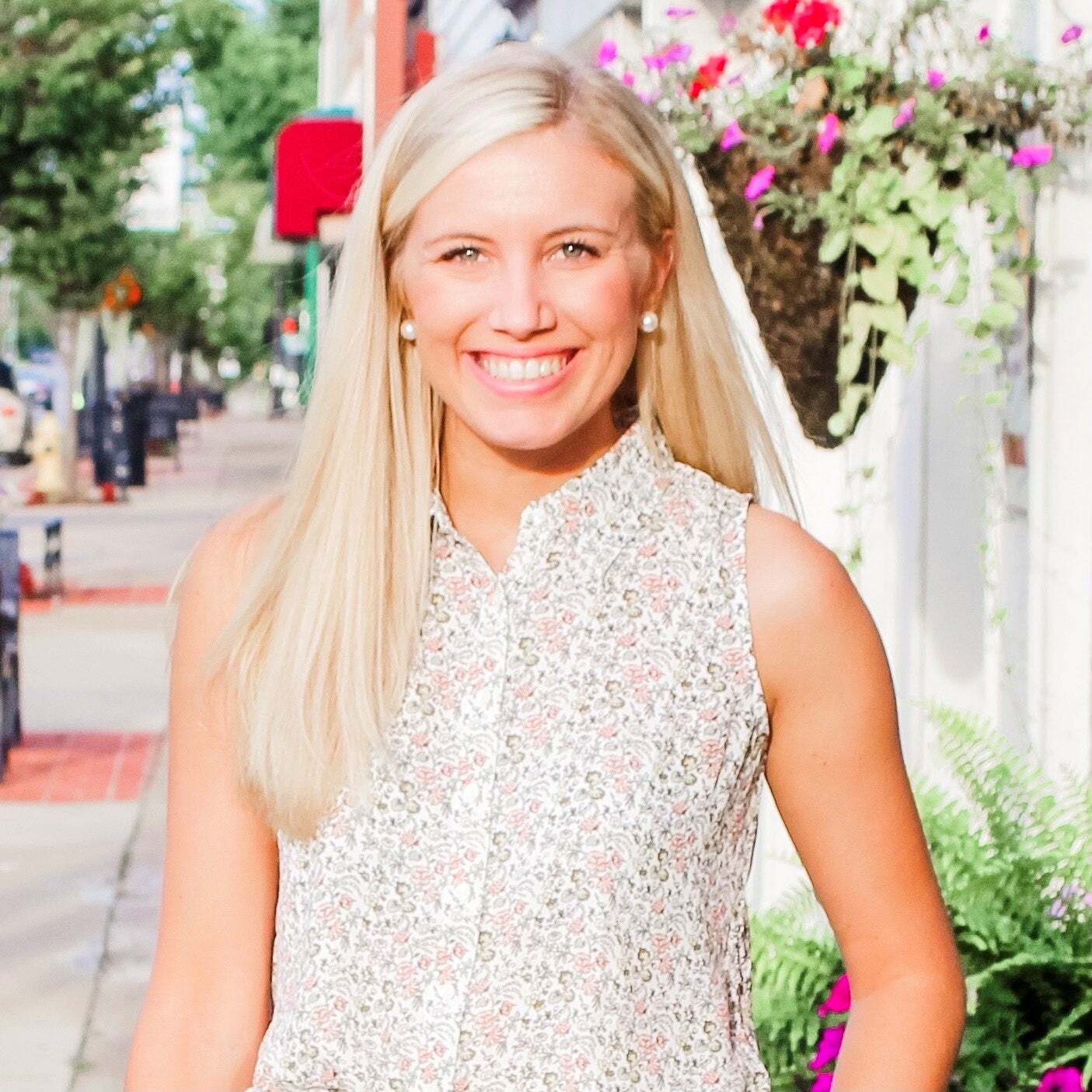 Krista Ahlbrand,  in Indianapolis, Scheetz