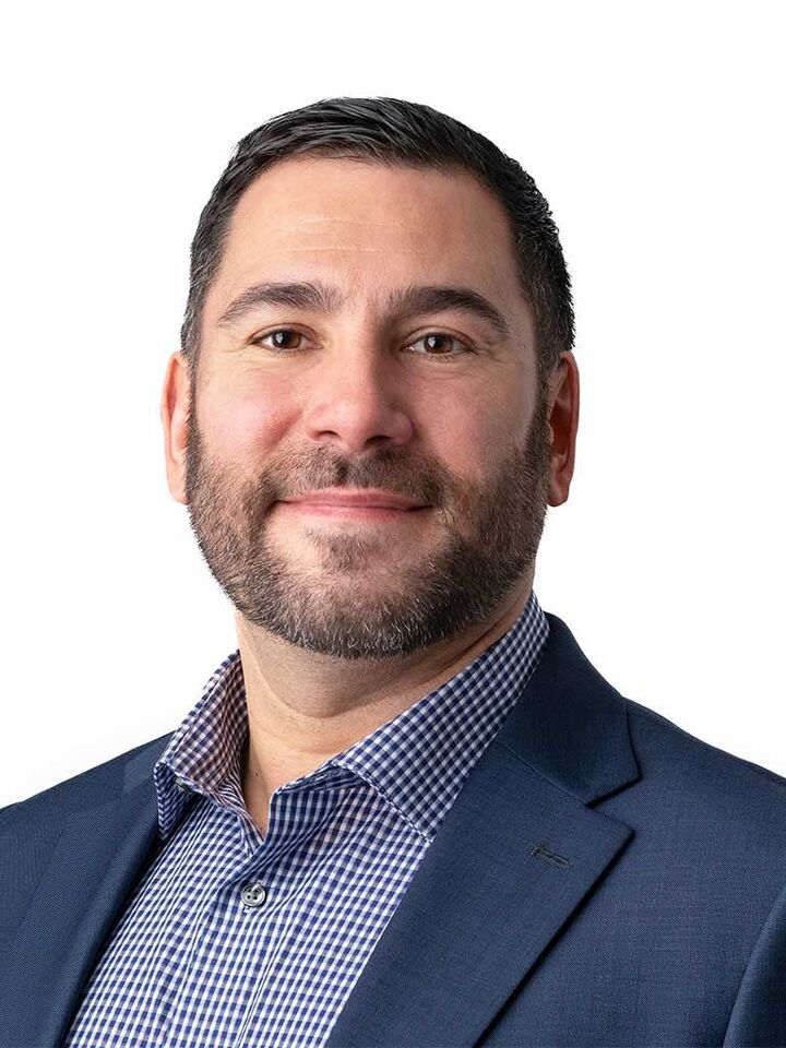 David Isljamovski, Real Estate Salesperson in Douglas, Affiliated