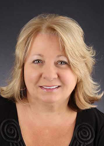 Christina D' Alessandro,  in Clinton Township, Professionals