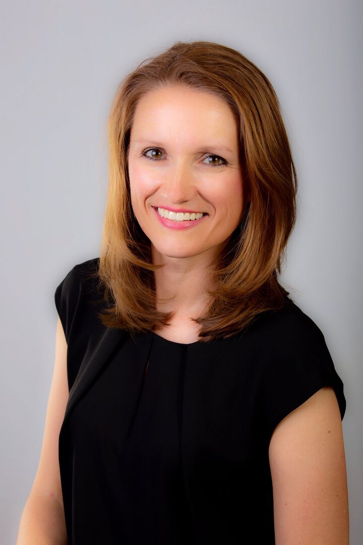 Allison Sanderson, Real Estate Salesperson in Fleming Island, Vanguard Realty