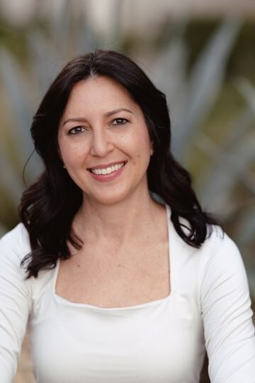 Nadia Kotys, Real Estate Salesperson in Clermont, Hubbard Hansen