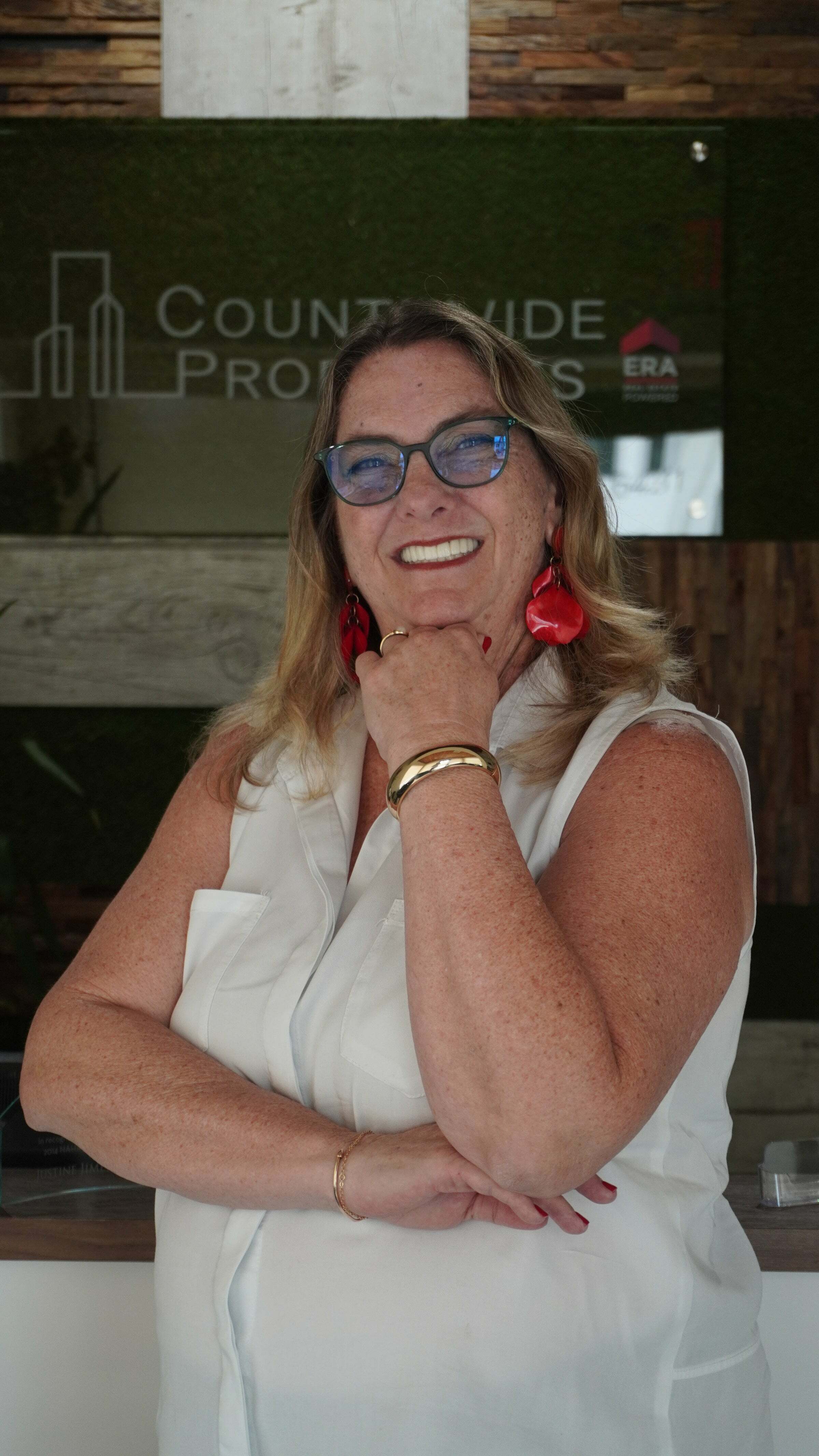 Mariann Moore, Real Estate Salesperson in Miami, Countywide Properties ERA Powered
