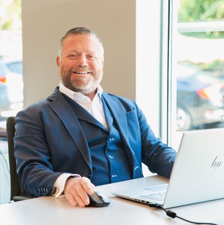 David Calabrese, RE SALESPERSON in Scarsdale, Howard Hanna Rand Realty