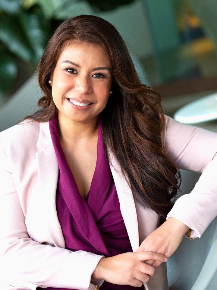 Ruby Gagarin,  in Mililani, Island Properties