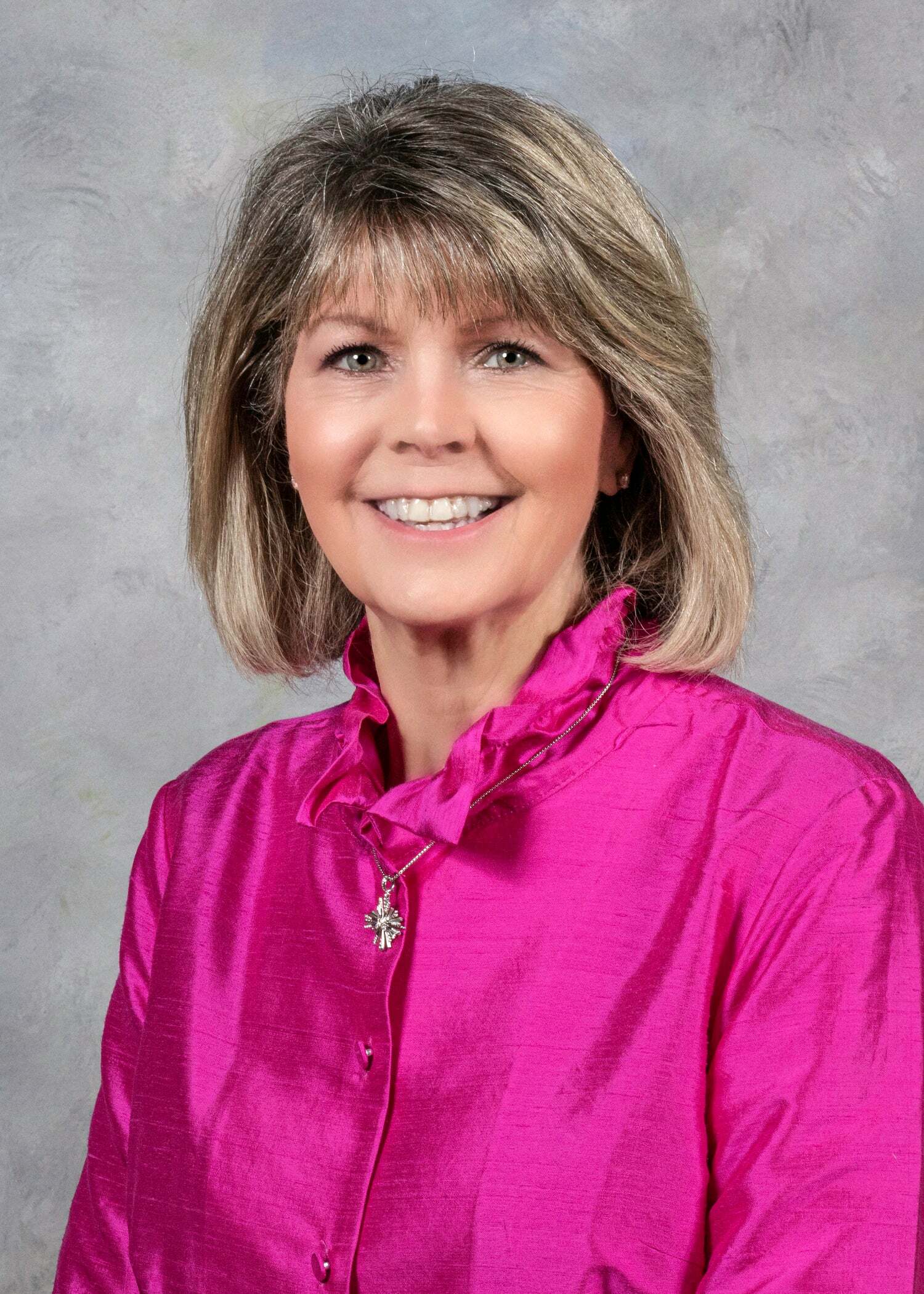 Donna Dew, Real Estate Broker in Tarboro, Sterling Real Estate