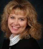 Victoria Hyatt, Real Estate Salesperson in La Mesa, West