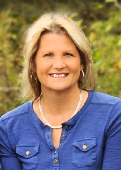 Wendy Schau, Real Estate Salesperson in Edinboro, Select, REALTORS